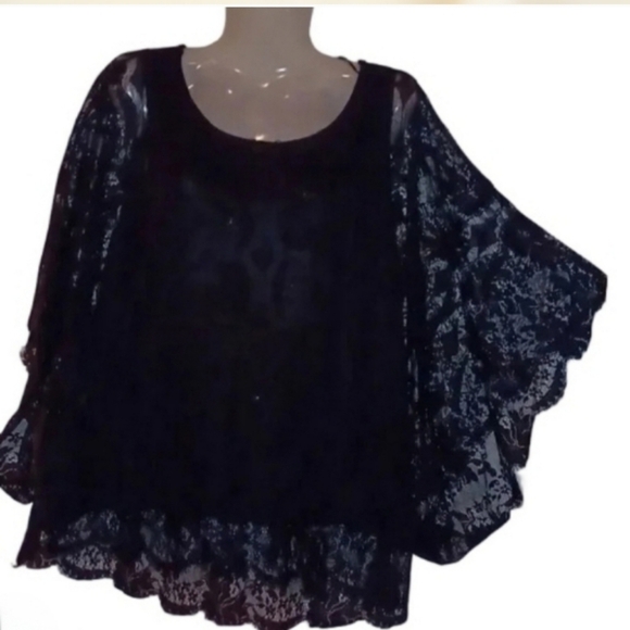 Large Size Women's Mystery Clothing Box (25) - Picture 7 of 9
